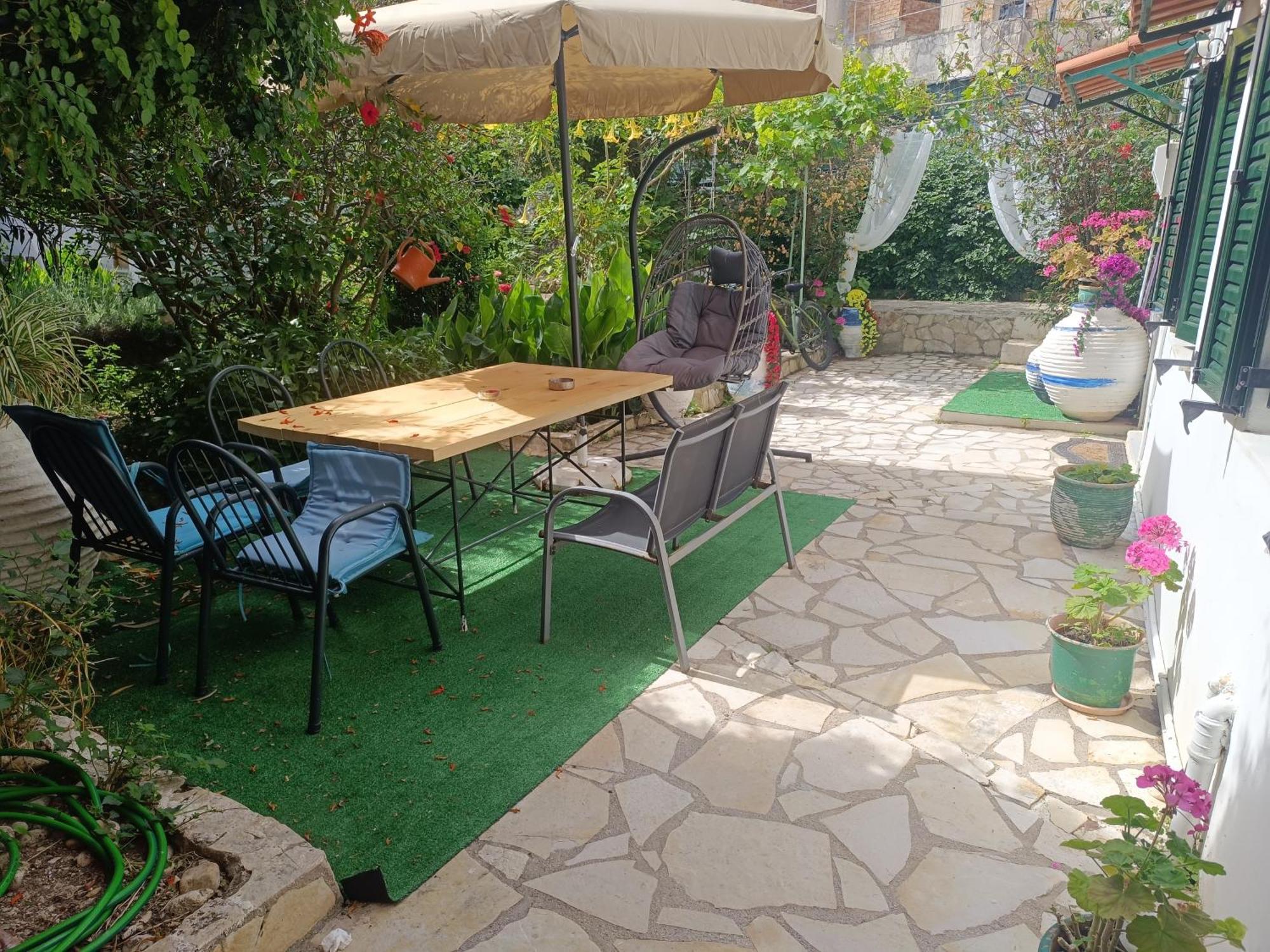גאיוס Garden Home מראה חיצוני תמונה